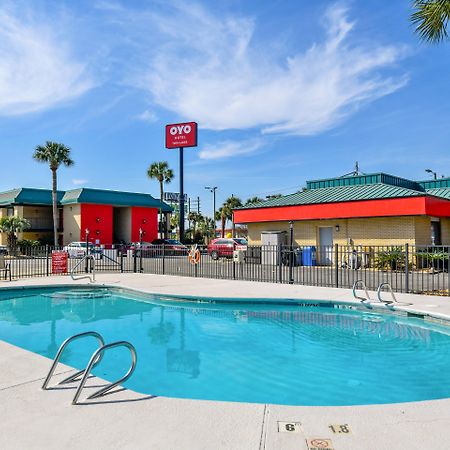 Oyo Hotel Lake Park - Valdosta Area Екстер'єр фото