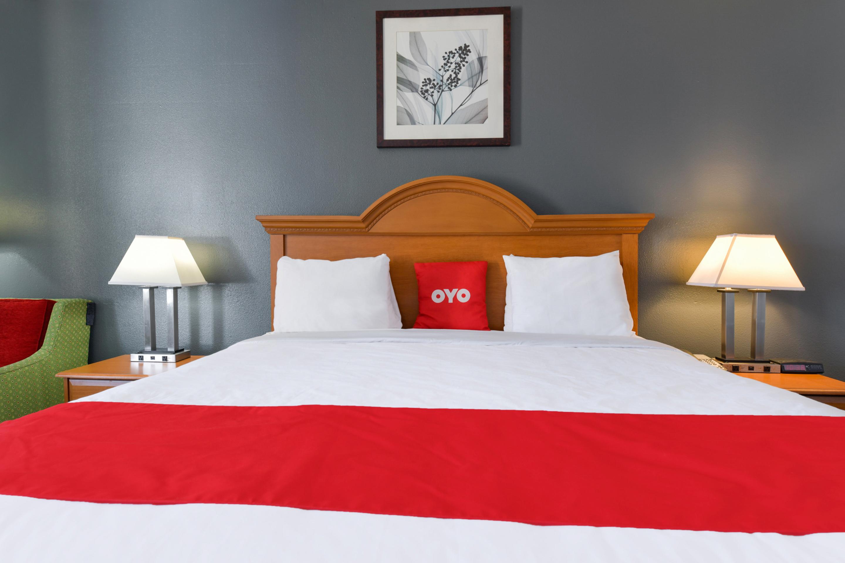 Oyo Hotel Lake Park - Valdosta Area Екстер'єр фото