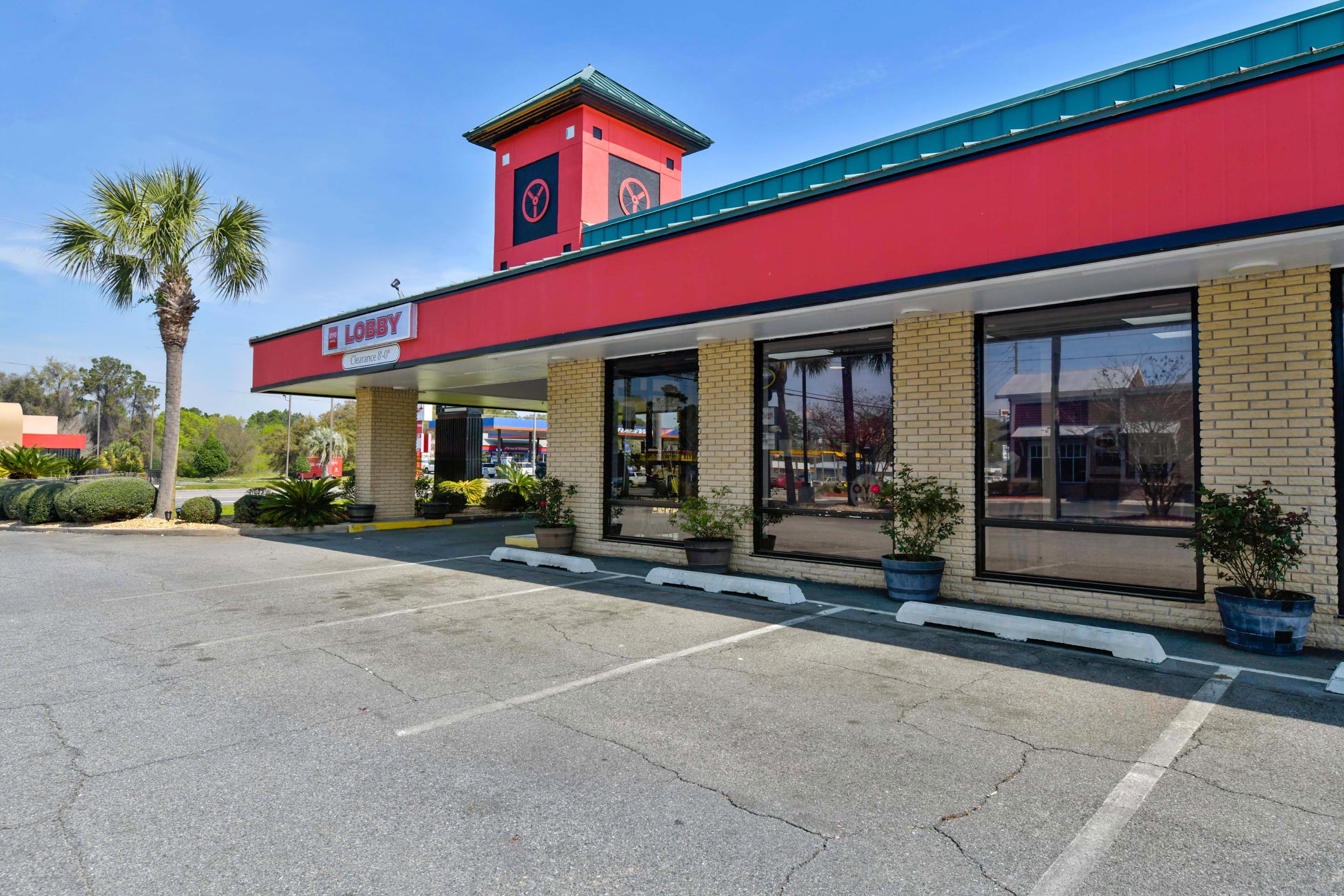 Oyo Hotel Lake Park - Valdosta Area Екстер'єр фото