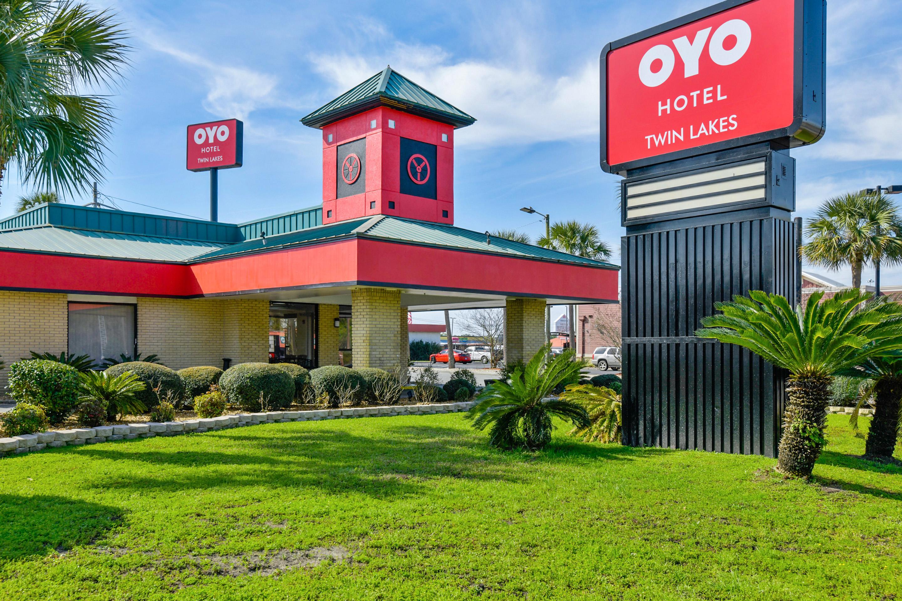 Oyo Hotel Lake Park - Valdosta Area Екстер'єр фото